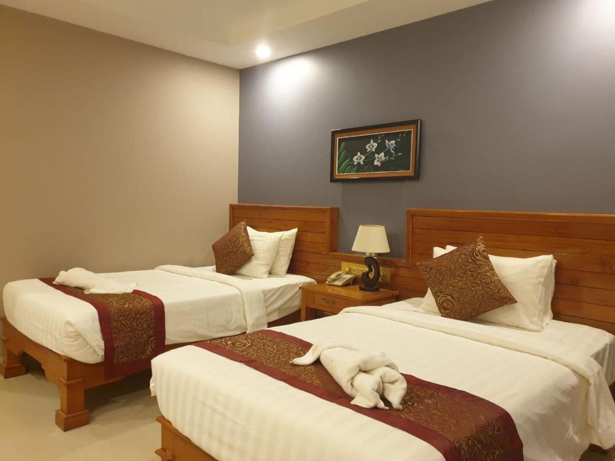 Aristocrat Residence & Hotel Sihanoukville Esterno foto