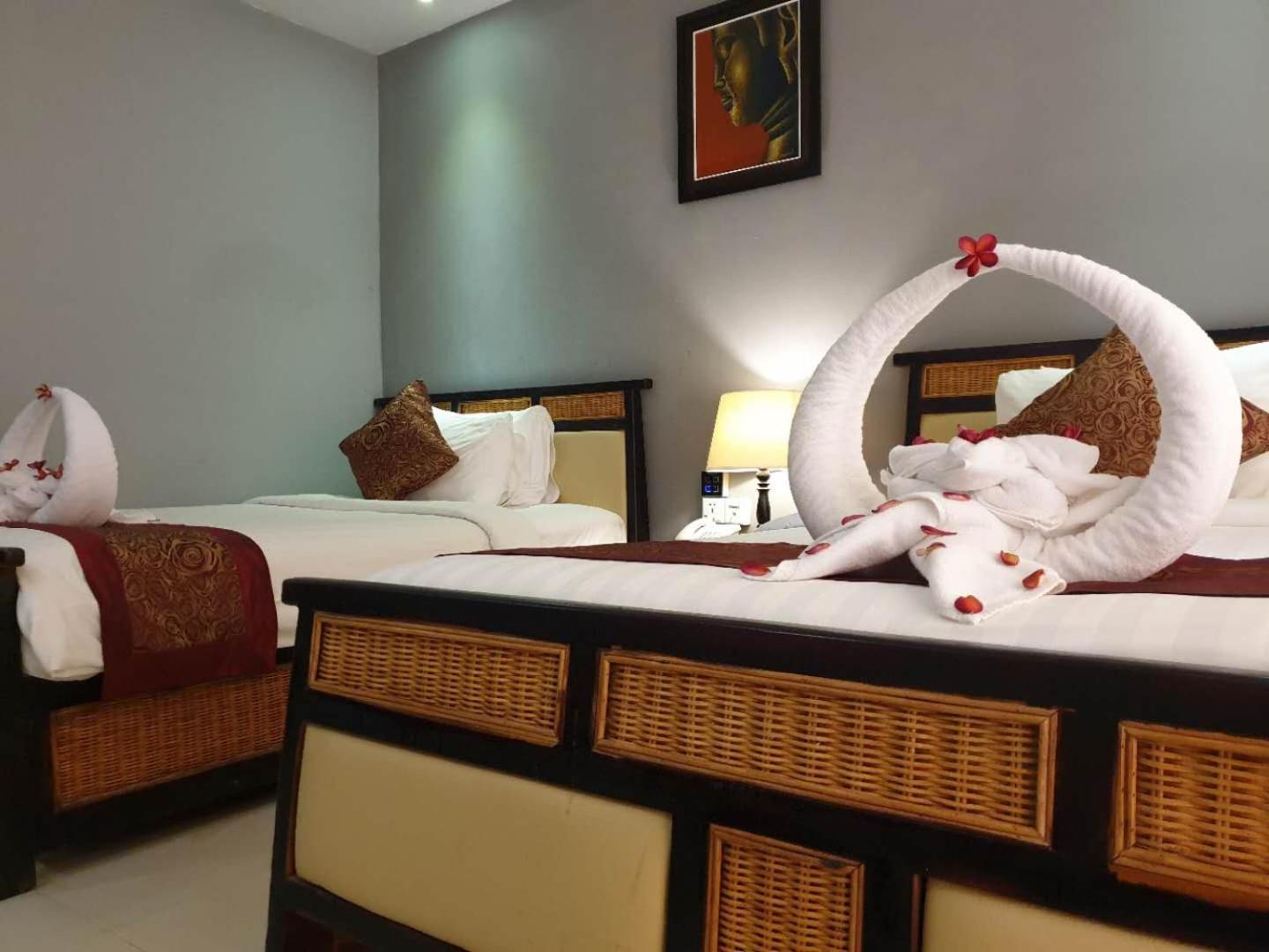 Aristocrat Residence & Hotel Sihanoukville Esterno foto