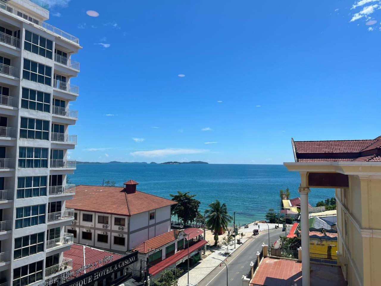 Aristocrat Residence & Hotel Sihanoukville Esterno foto