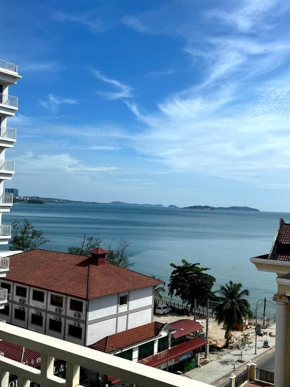 Aristocrat Residence & Hotel Sihanoukville Esterno foto