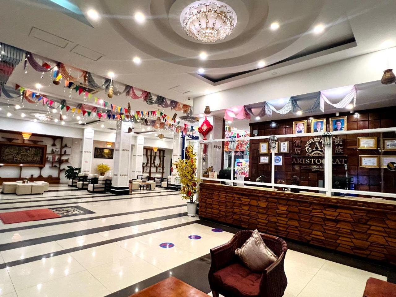 Aristocrat Residence & Hotel Sihanoukville Esterno foto