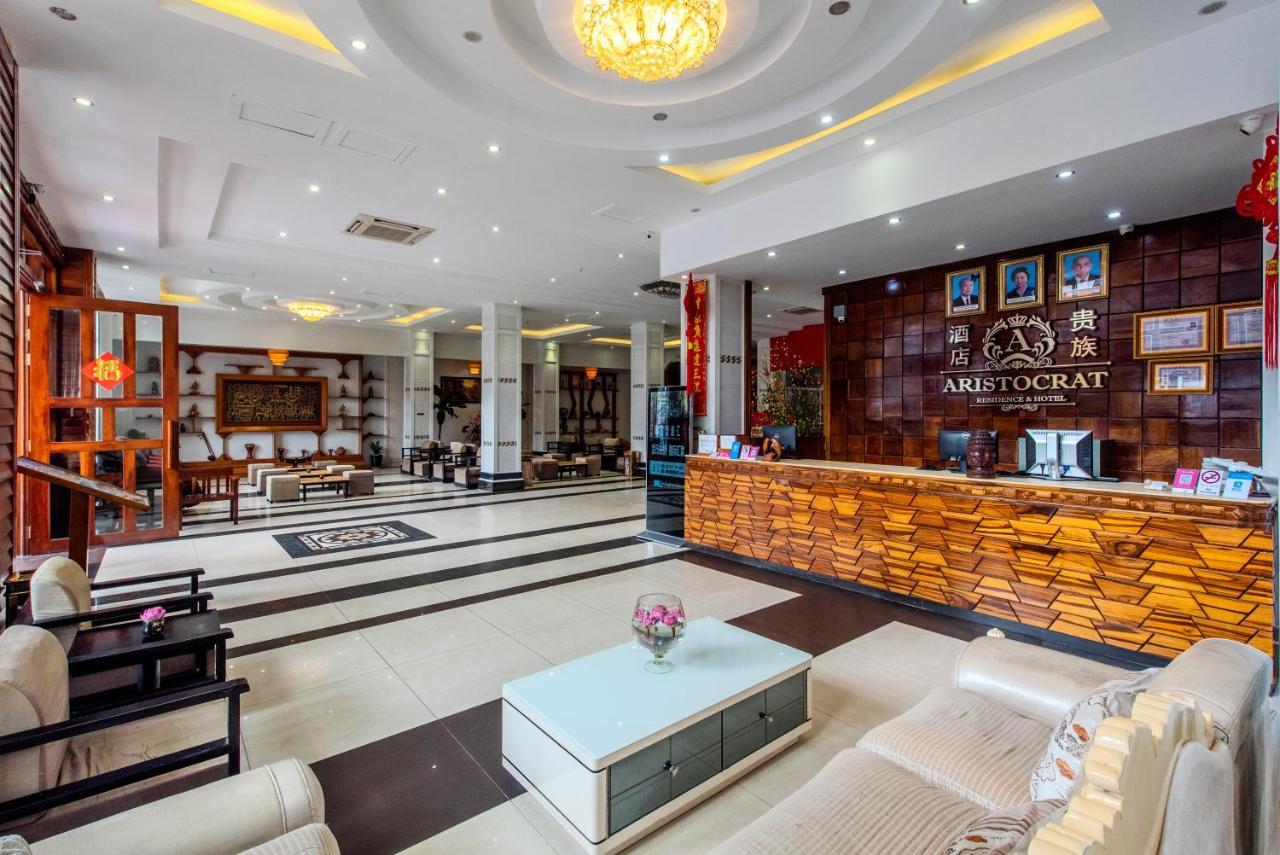Aristocrat Residence & Hotel Sihanoukville Esterno foto