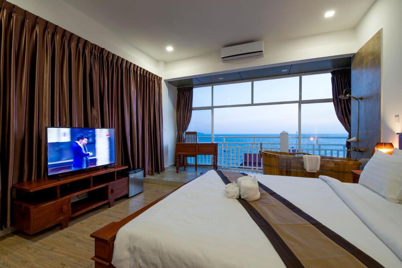 Aristocrat Residence & Hotel Sihanoukville Esterno foto