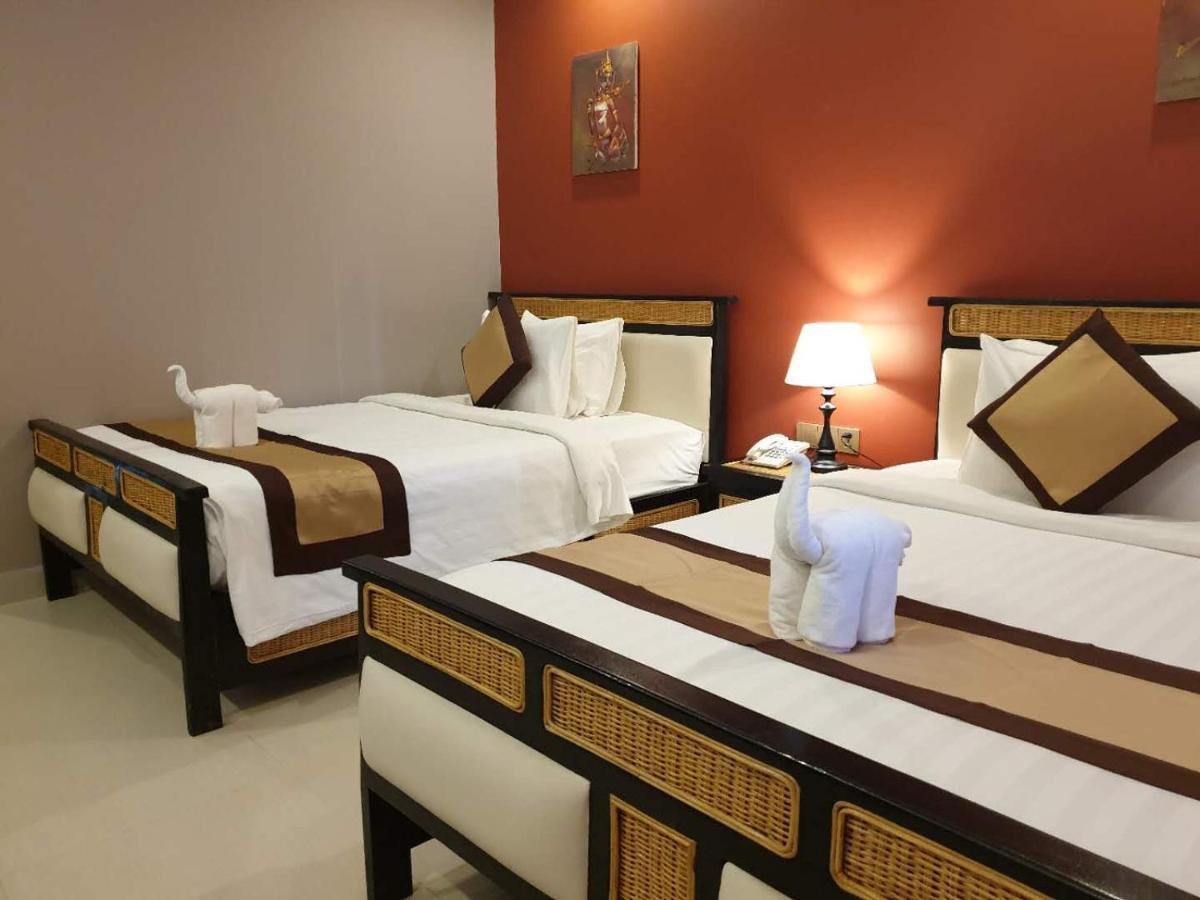 Aristocrat Residence & Hotel Sihanoukville Esterno foto