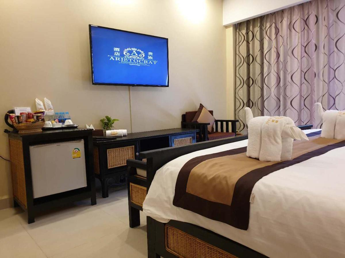 Aristocrat Residence & Hotel Sihanoukville Esterno foto