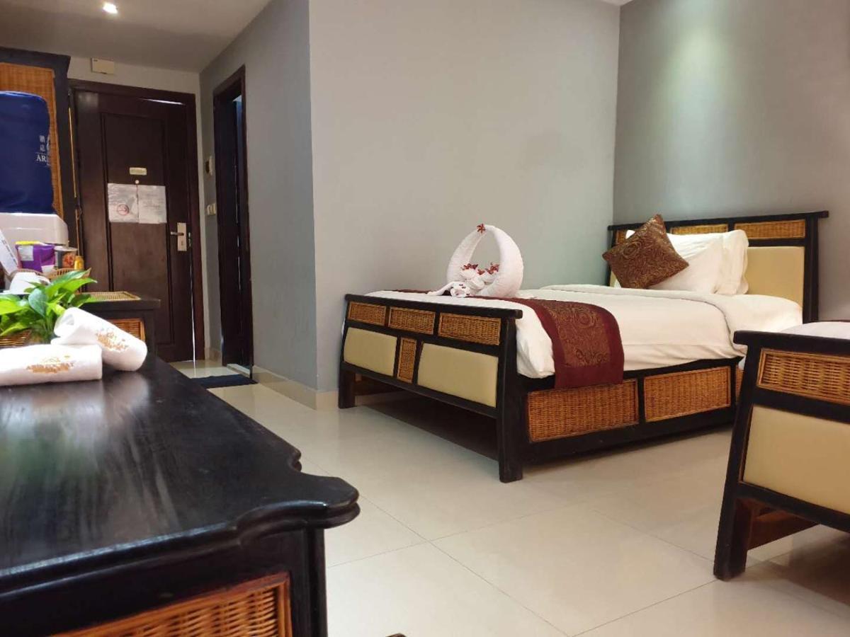 Aristocrat Residence & Hotel Sihanoukville Esterno foto