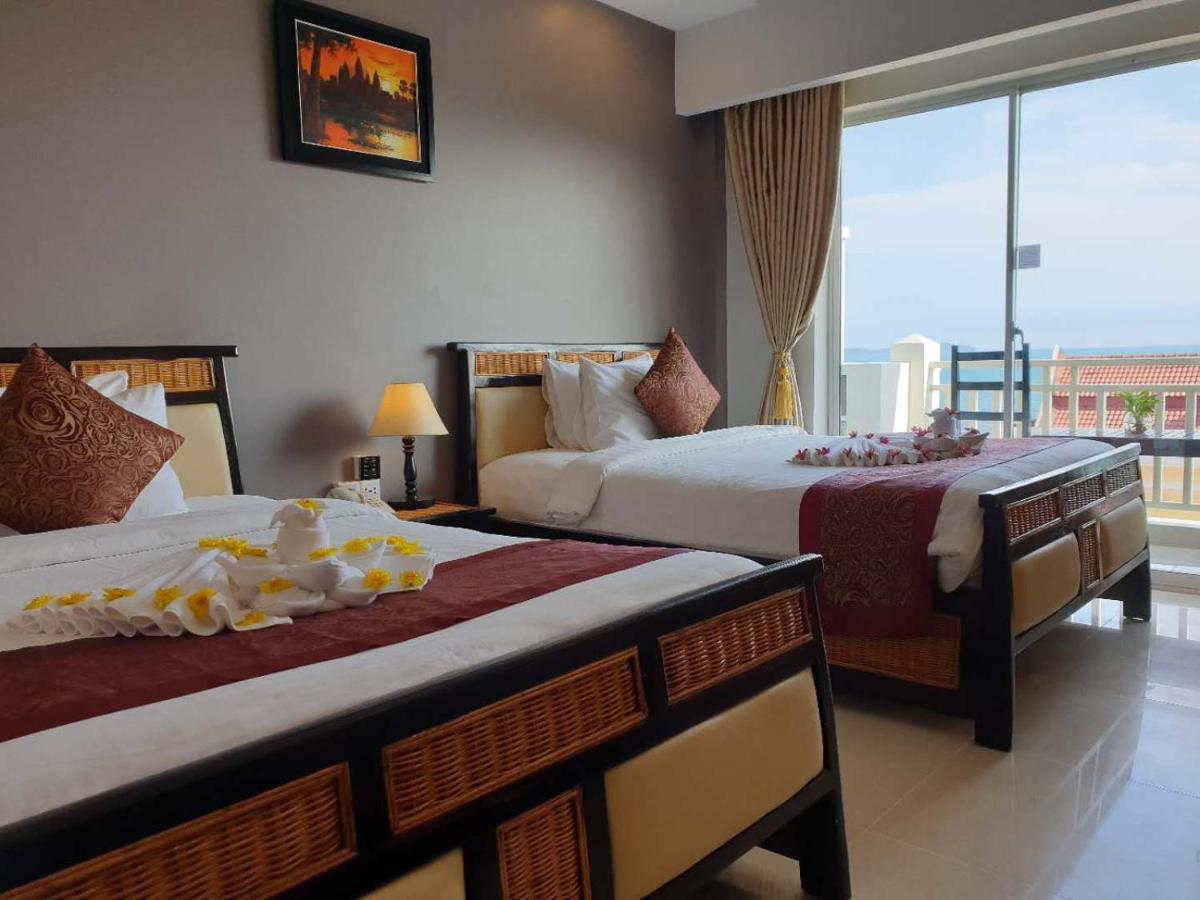 Aristocrat Residence & Hotel Sihanoukville Esterno foto